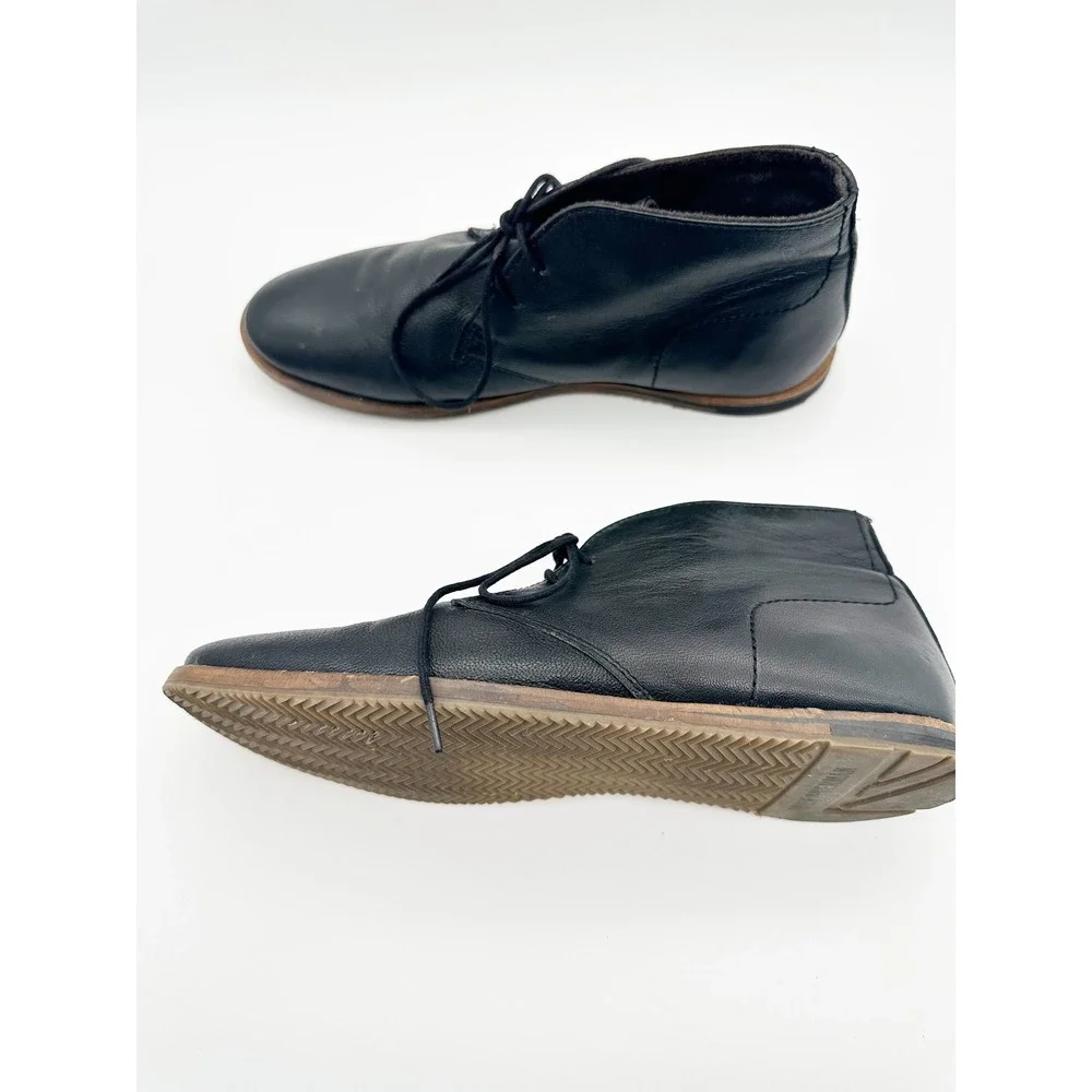 Ben Sherman Aberdeen Leather Chukka Boot in Black Size 10